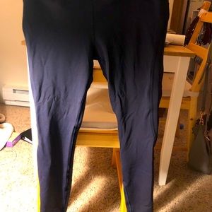 Lululemon leggings!